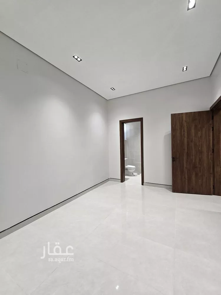 فيلا للبيع في شارع علي بن الأثير, حي الرمال, مدينة الرياض, منطقة الرياض صورة 4