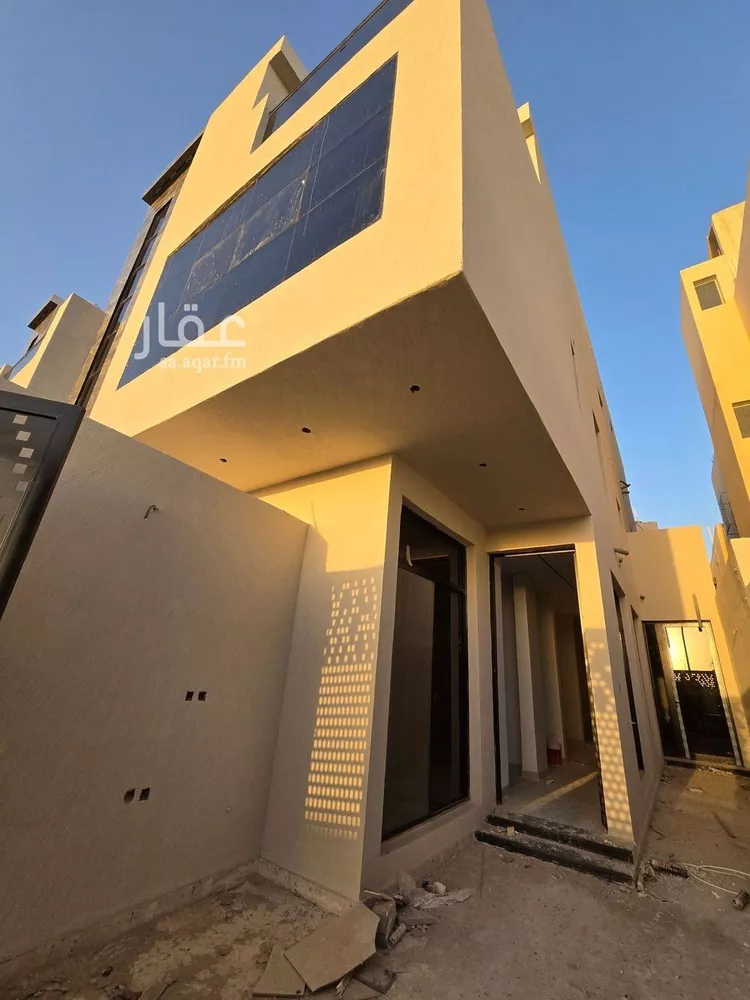 دور للبيع في شارع ابي الحسن على, حي الرمال, مدينة الرياض, منطقة الرياض صورة 3