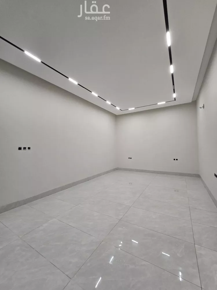 فيلا للبيع في شارع قابوس, حي المعيزيلة, مدينة الرياض, منطقة الرياض 17