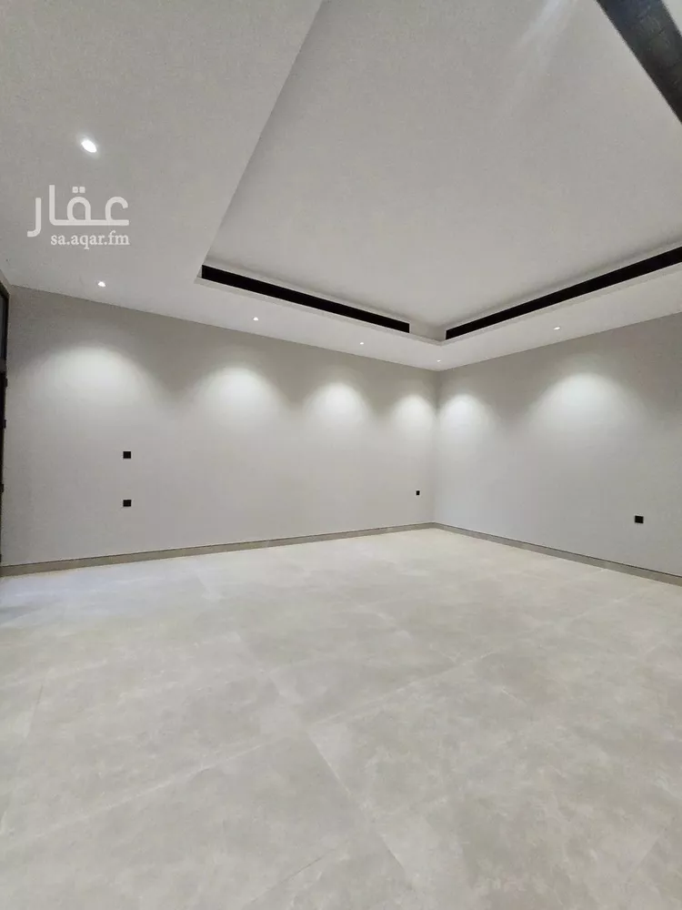 Floor for Sale in Riyadh Ishbiliyah 12