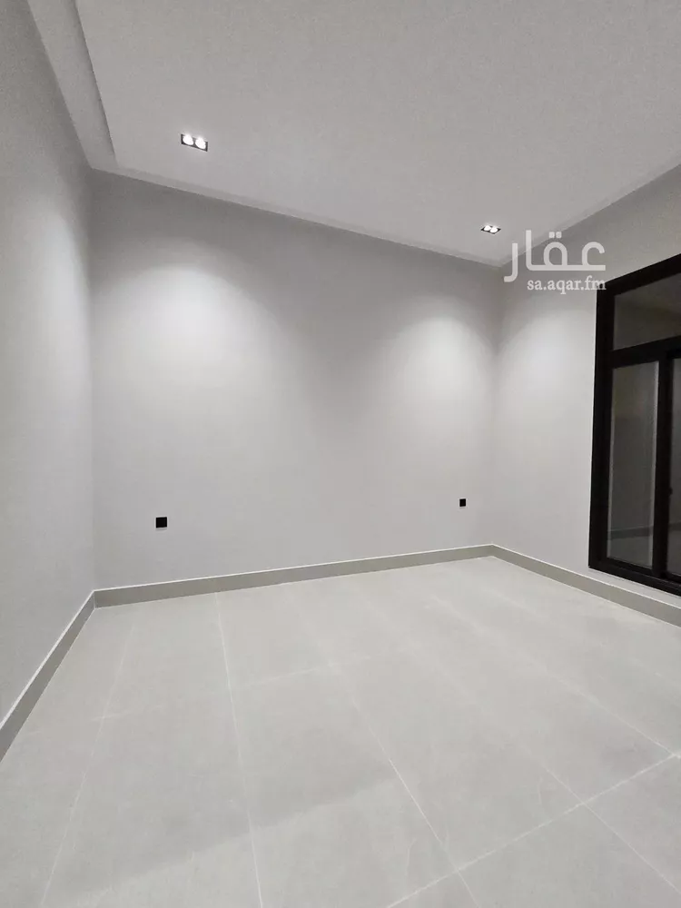 فيلا للبيع في شارع عبيدالله الشريعة, حي الأندلس, مدينة الرياض, منطقة الرياض