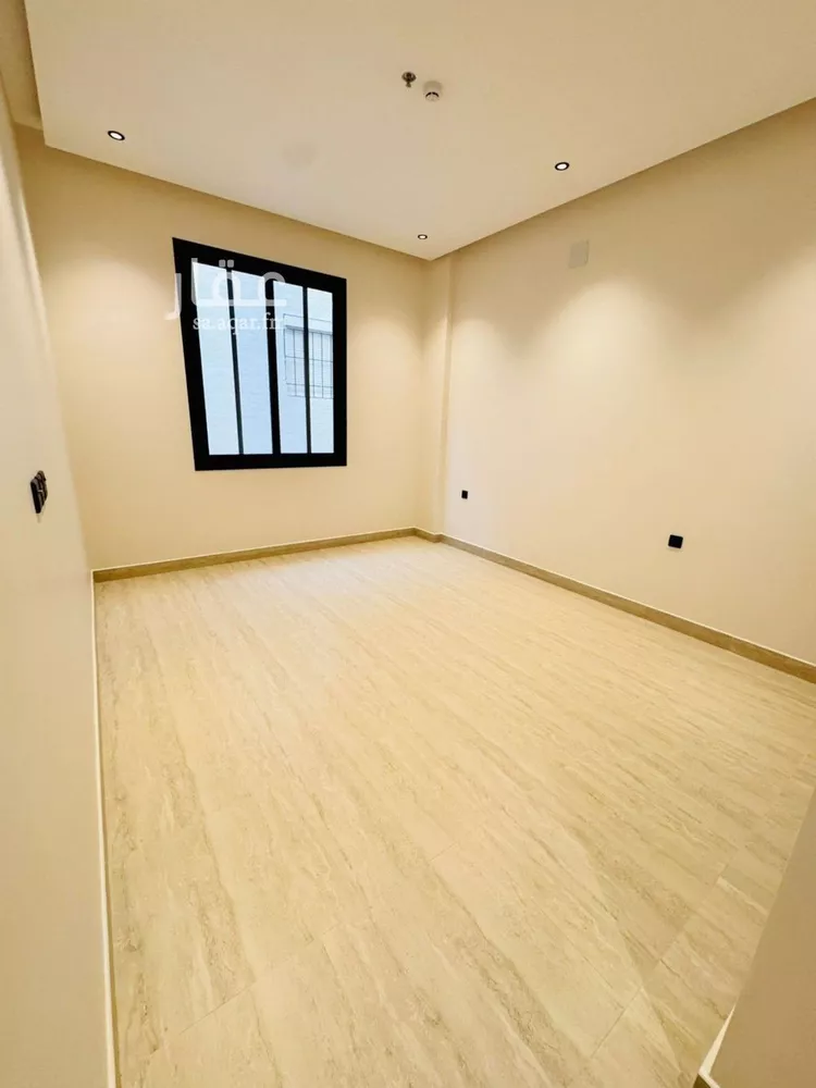 شقة للبيع في شارع الخزنة, حي إشبيلية, مدينة الرياض, منطقة الرياض 15