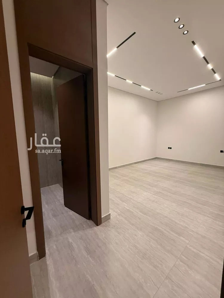 شقة للبيع في شارع السلطان قابوس بن سعيد, حي المعيزيلة, مدينة الرياض, منطقة الرياض صورة 3