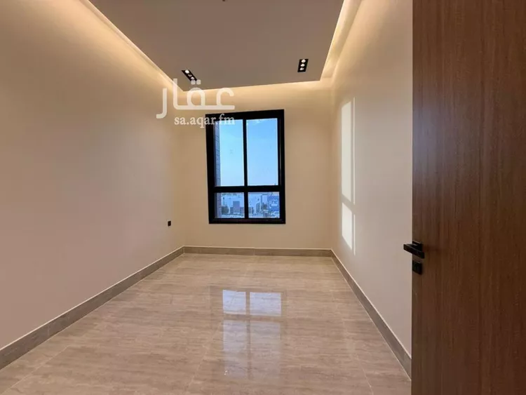 Apartment for Sale in Riyadh Al Yarmouk 10