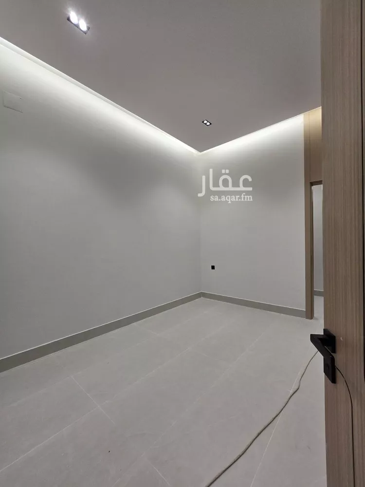 دور للبيع في شارع ابن دقيقة, حي الأندلس, مدينة الرياض, منطقة الرياض صورة 2
