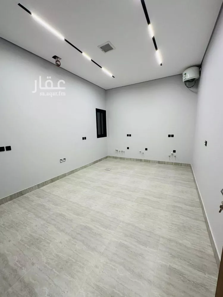دور للبيع في شارع المنابية, حي الخليج, مدينة الرياض, منطقة الرياض صورة 5