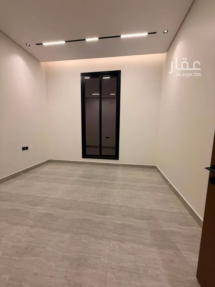 دور للبيع في شارع قابوس, حي المعيزيلة, مدينة الرياض, منطقة الرياض 10