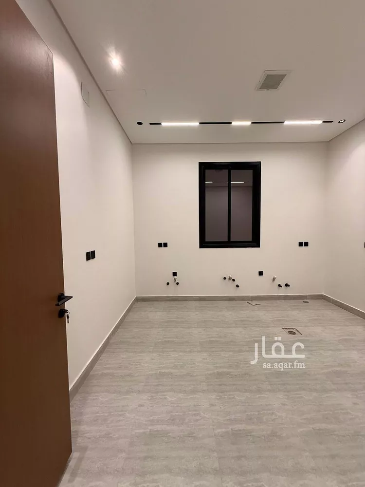 شقة للبيع في شارع السلطان قابوس بن سعيد, حي المعيزيلة, مدينة الرياض, منطقة الرياض 6