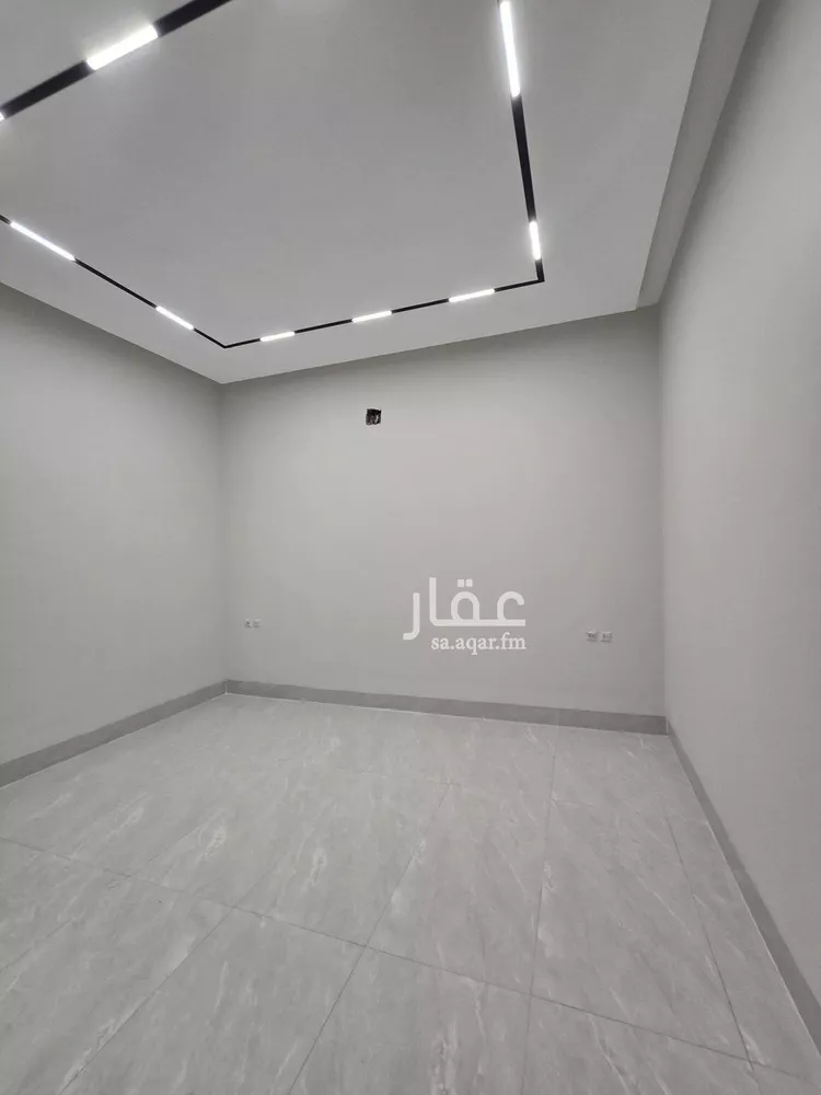 فيلا للبيع في شارع قابوس, حي المعيزيلة, مدينة الرياض, منطقة الرياض صورة 2