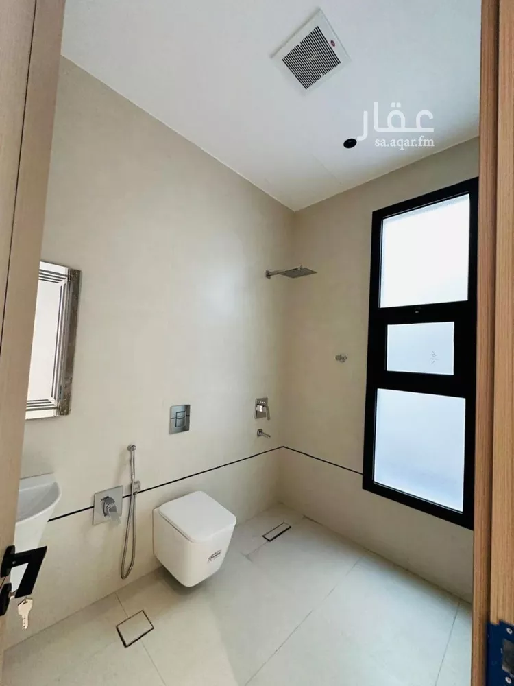 Floor for Sale in Riyadh King Faisal صورة 3