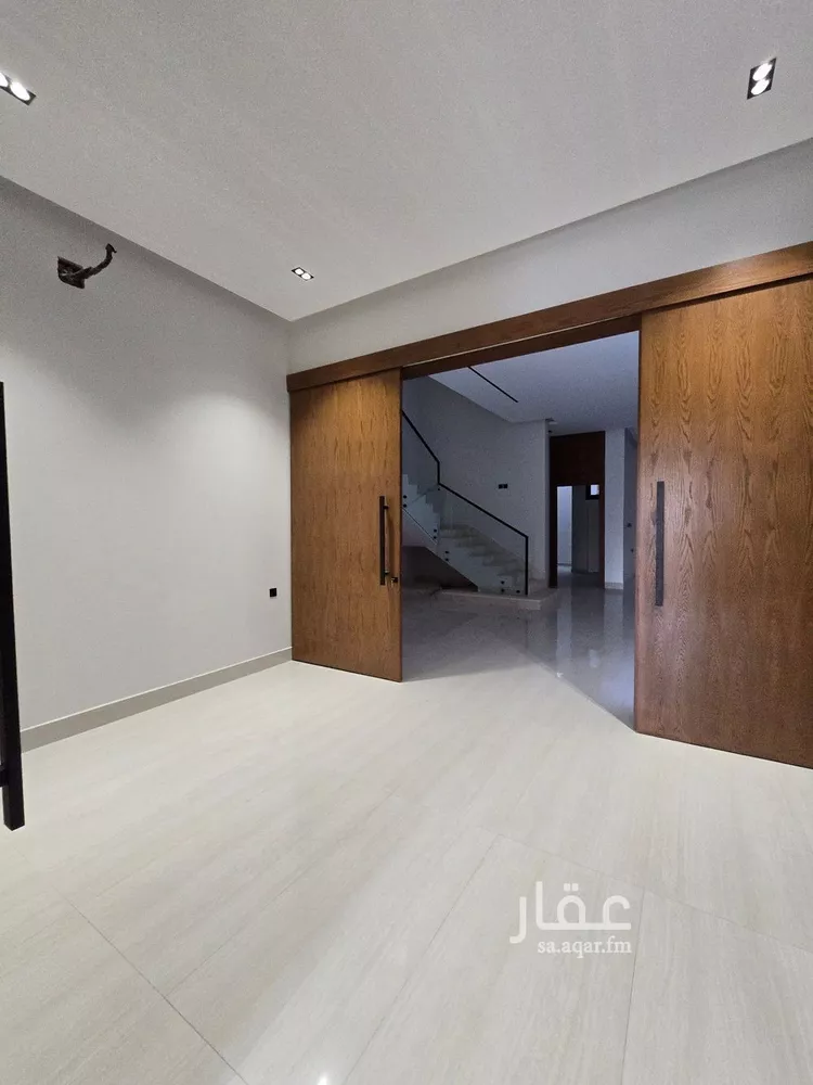 فيلا للبيع في شارع الزمرد, حي الملك فيصل, مدينة الرياض, منطقة الرياض 14