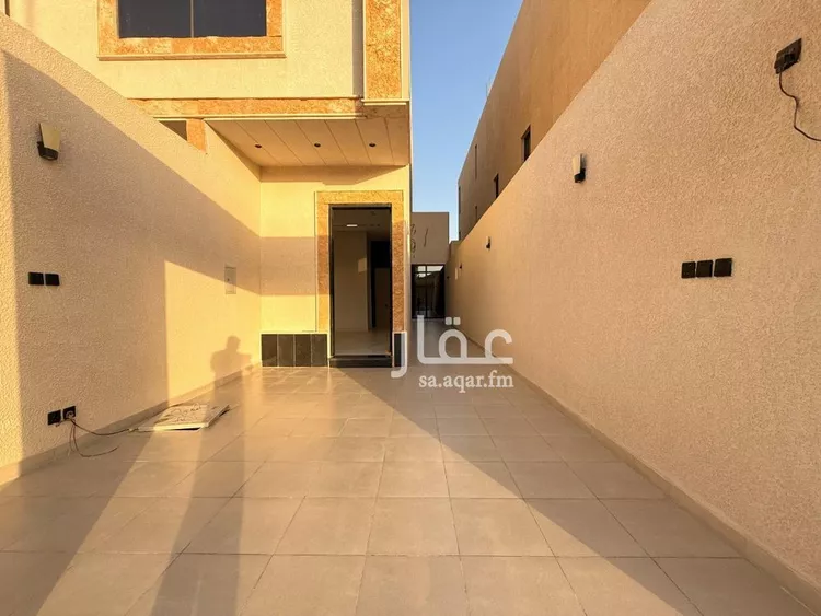 دور للبيع في شارع الضياء, حي الجنادرية, مدينة الرياض, منطقة الرياض 9