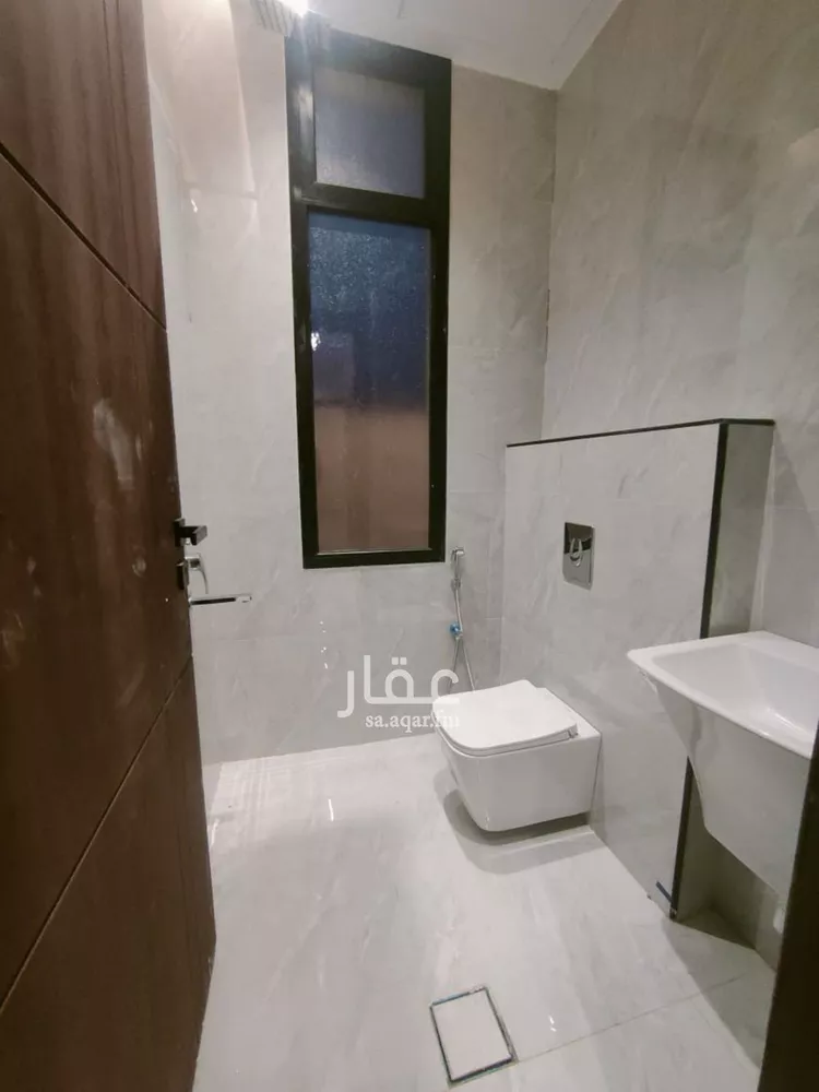 دور للبيع في شارع رقم 385, حي المونسية, مدينة الرياض, منطقة الرياض صورة 2