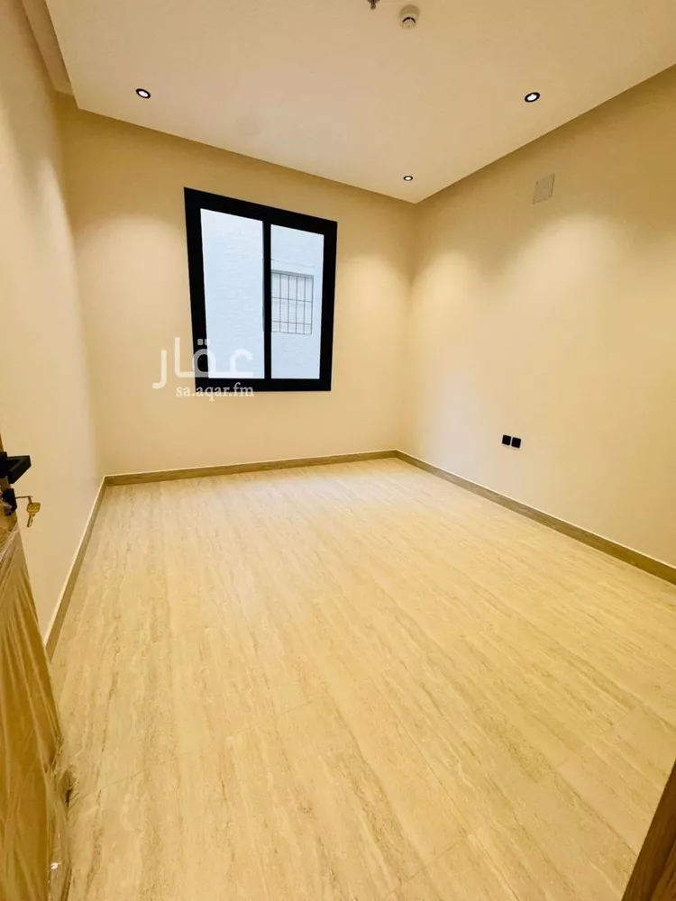 شقة للبيع في شارع الخزنة, حي إشبيلية, مدينة الرياض, منطقة الرياض 7