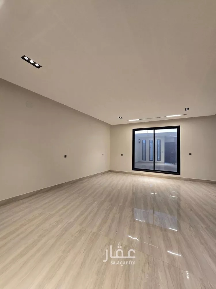 فيلا للبيع في شارع عبدالقدوس الانصاري, حي الرمال, مدينة الرياض, منطقة الرياض صورة 4