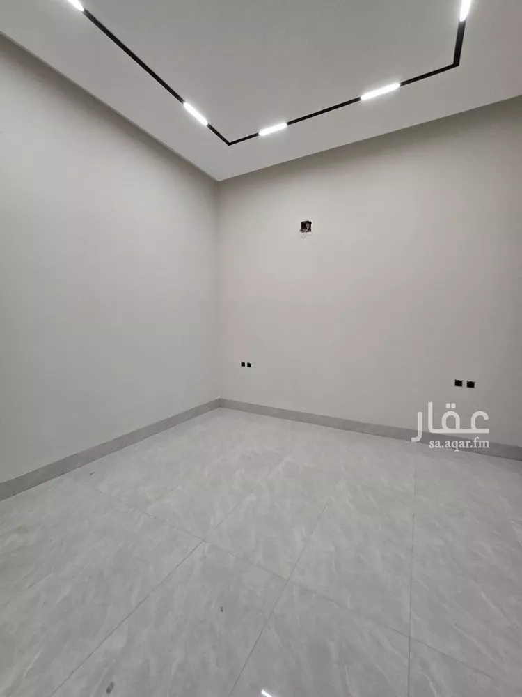 فيلا للبيع في شارع قابوس, حي المعيزيلة, مدينة الرياض, منطقة الرياض 10