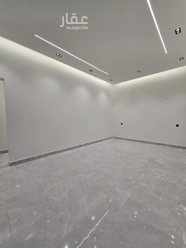 فيلا للبيع في شارع جبل المعلق, حي القادسية, مدينة الرياض, منطقة الرياض صورة 3