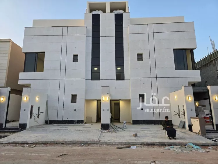 دور للبيع في شارع عزت خطاب, حي الرمال, مدينة الرياض, منطقة الرياض صورة 2