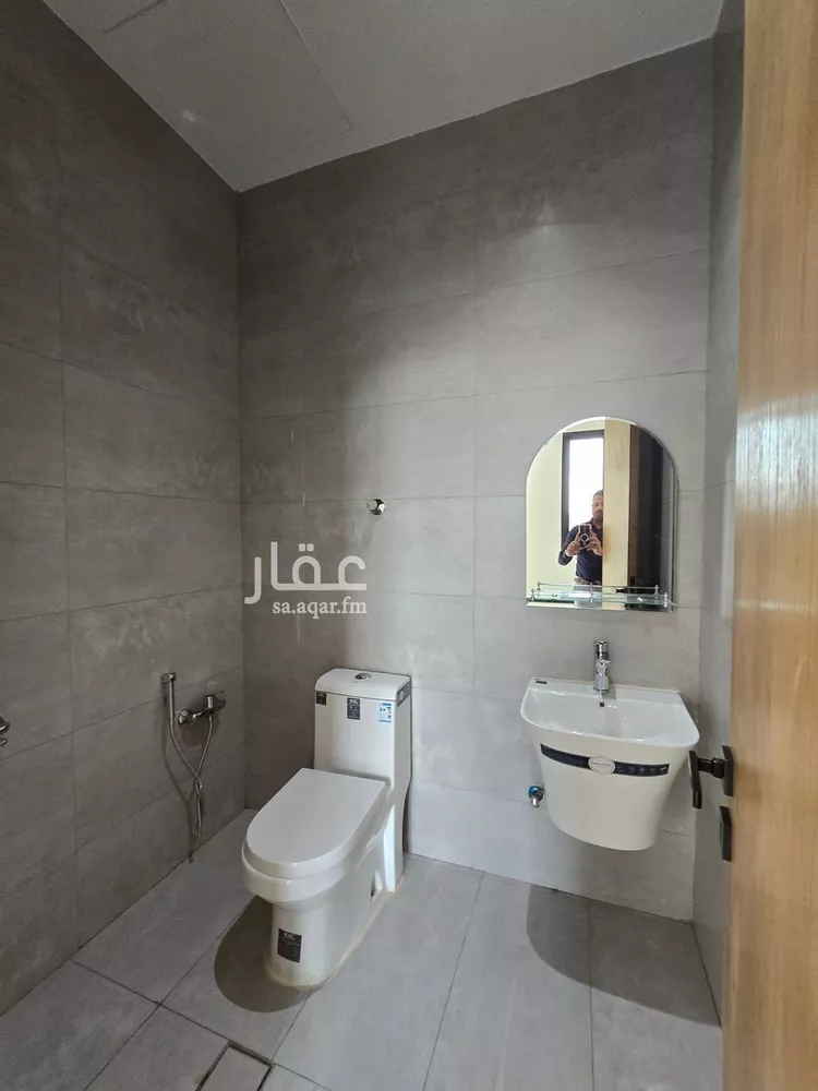 فيلا للبيع في شارع العرجون, حي الجنادرية, مدينة الرياض, منطقة الرياض 18