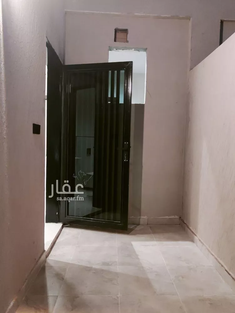 دور للبيع في شارع رقم 385, حي المونسية, مدينة الرياض, منطقة الرياض صورة 5