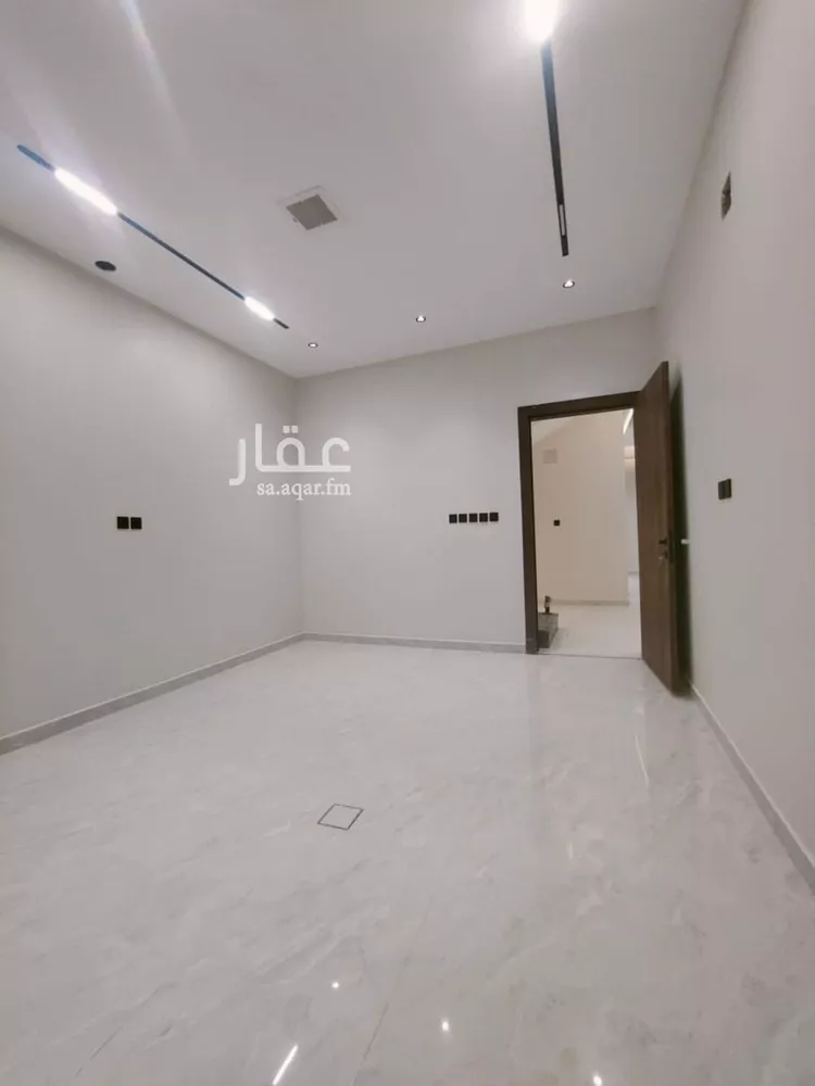 دور للبيع في شارع رقم 385, حي المونسية, مدينة الرياض, منطقة الرياض 8
