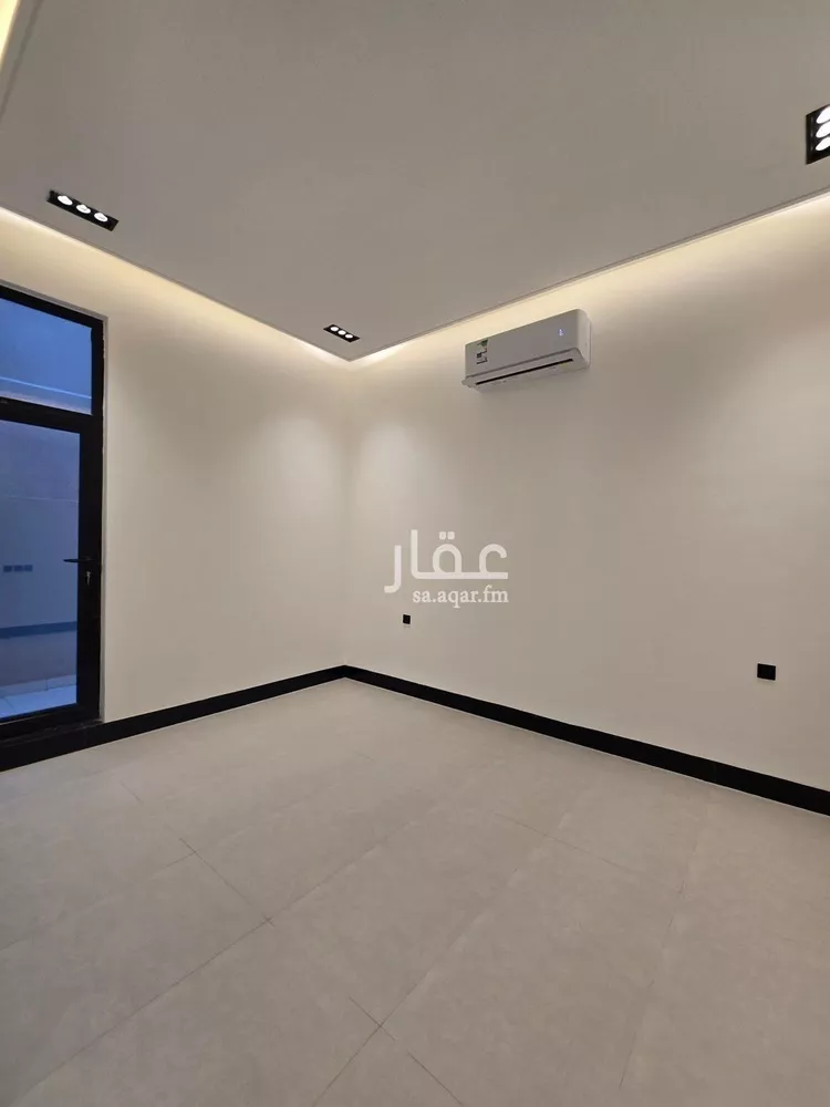 فيلا للبيع في شارع الضياء, حي الرمال, مدينة الرياض, منطقة الرياض صورة 5