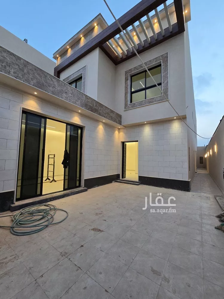 دور للبيع في شارع جبل النير, حي القادسية, مدينة الرياض, منطقة الرياض صورة 5