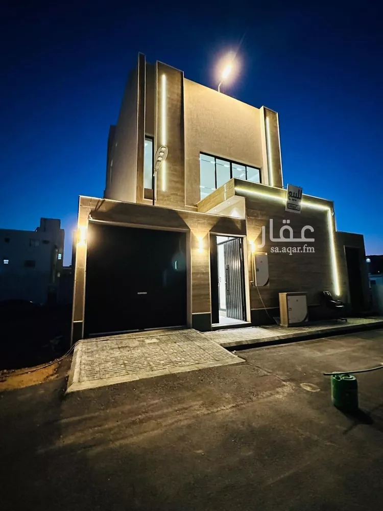 Villa for Sale in Riyadh Ar Rimal 1 صورة
