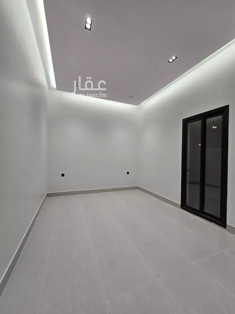 دور للبيع في شارع ابن دقيقة, حي الأندلس, مدينة الرياض, منطقة الرياض 1 صورة