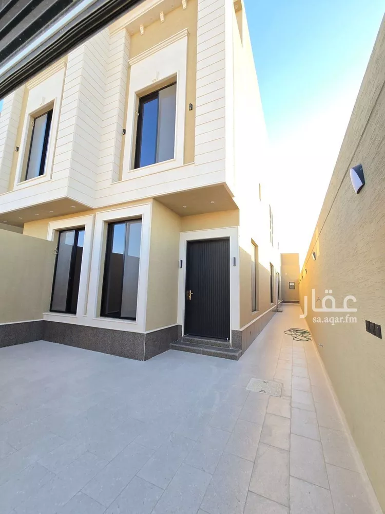 دور للبيع في شارع علي العصامي, حي البيان, مدينة الرياض, منطقة الرياض