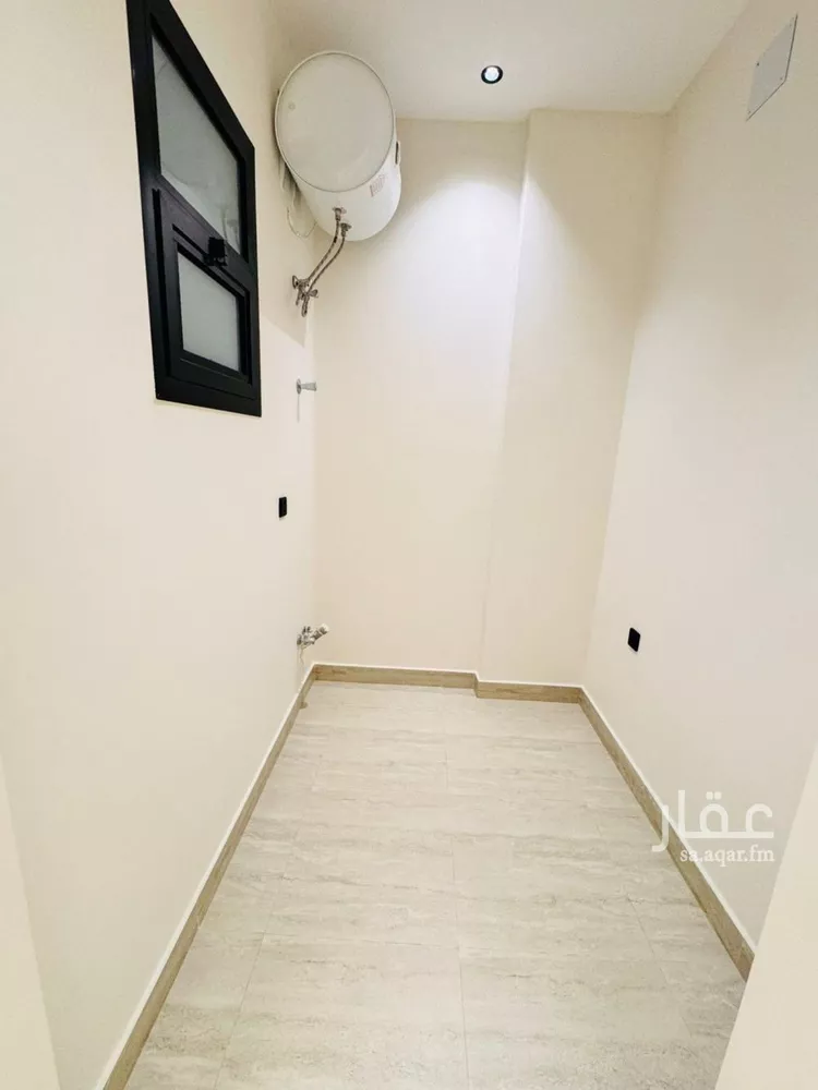 شقة للبيع في شارع عبدالله بن قيس, حي إشبيلية, مدينة الرياض, منطقة الرياض 16