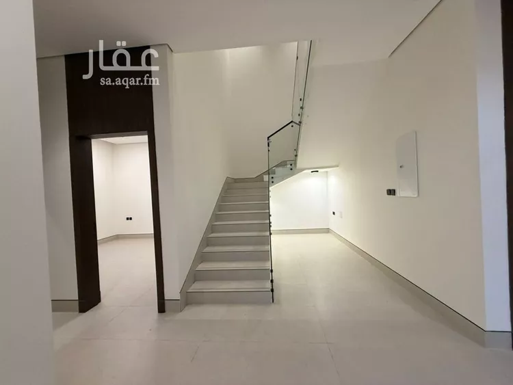 فيلا للبيع في شارع طبرجل, حي اليرموك, مدينة الرياض, منطقة الرياض صورة 3