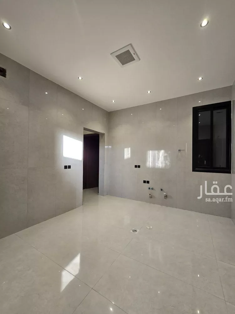 دور للبيع في شارع علي العصامي, حي البيان, مدينة الرياض, منطقة الرياض صورة 3