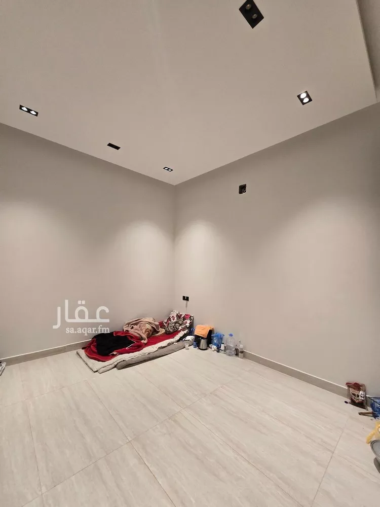 دور للبيع في شارع السفوح, حي النهضة, مدينة الرياض, منطقة الرياض 9