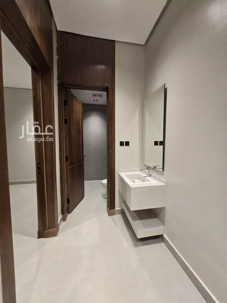 Villa for Sale in Riyadh Al Munsiyah 11