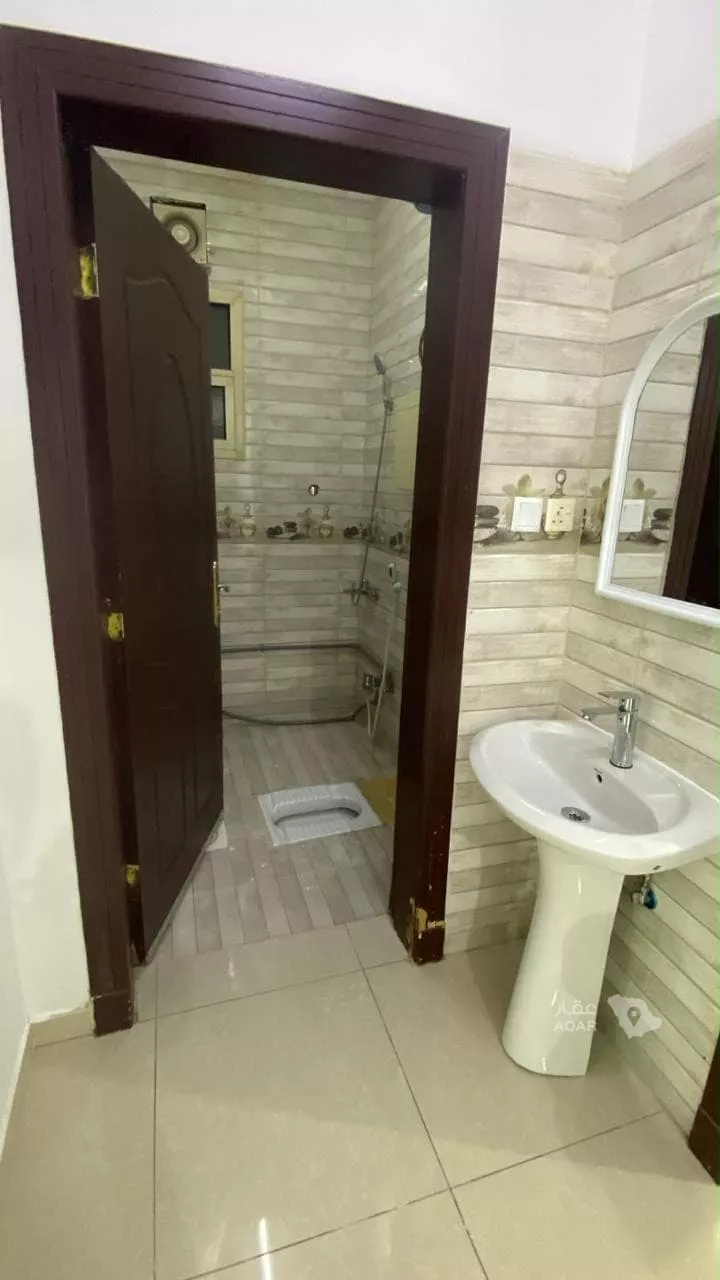 شقة للإيجار في شارع الحسين بن عثمان الحربي, حي المروة, مدينة الرياض, منطقة الرياض 12
