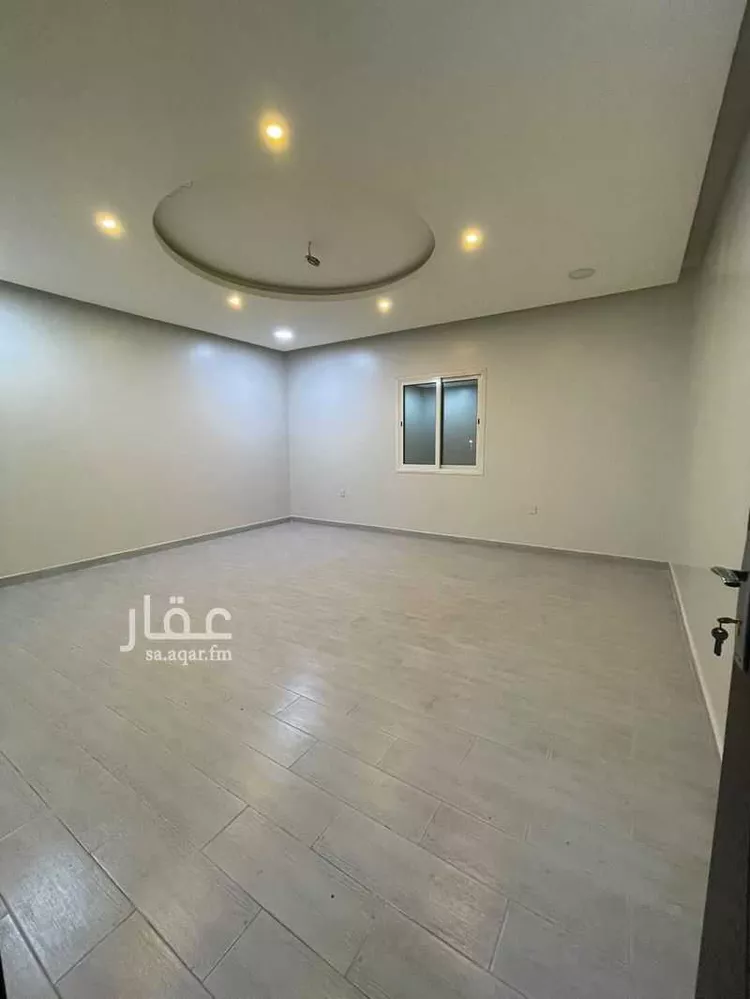 شقة للإيجار في شارع عبدالملك العصامي, حي المنار, مدينة الدمام, المنطقة الشرقية 8