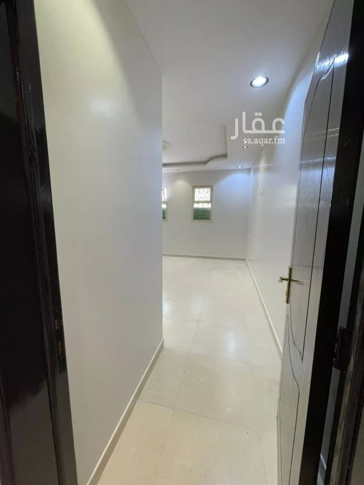 شقة للإيجار في شارع رقم 94, حي ظهرة لبن, مدينة الرياض, منطقة الرياض صورة 4