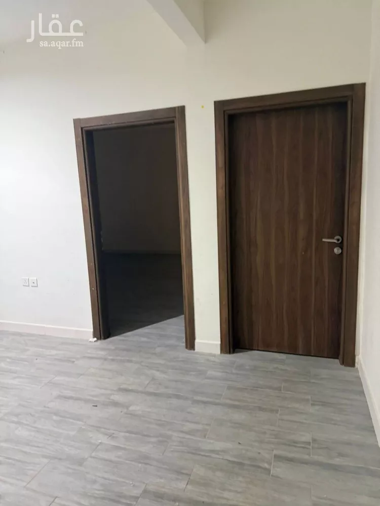 فيلا للإيجار في شارع أبي الغنائم الكتان, حي مطار الملك خالد الدولي, مدينة الرياض, منطقة الرياض صورة 4