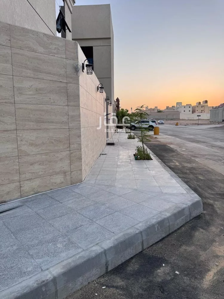 فيلا للبيع في شارع رقم 42, حي ظهرة لبن, مدينة الرياض, منطقة الرياض صورة 2