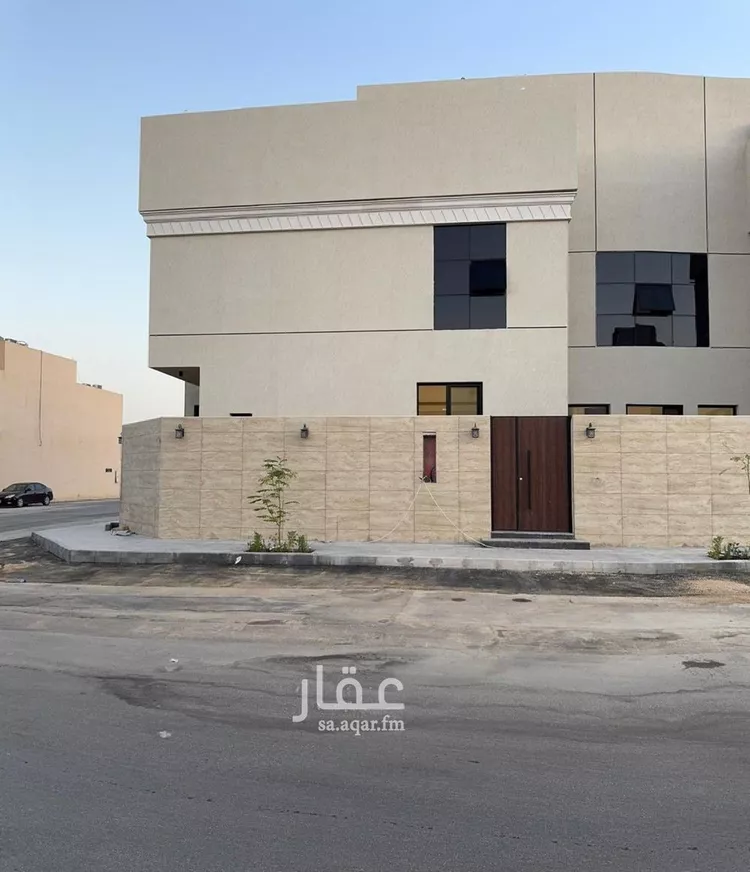 فيلا للبيع في شارع رقم 42, حي ظهرة لبن, مدينة الرياض, منطقة الرياض صورة 3