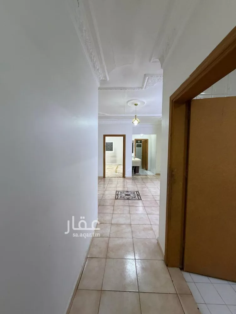 فيلا للبيع في شارع المنقلة, حي اليرموك, مدينة الرياض, منطقة الرياض صورة 4