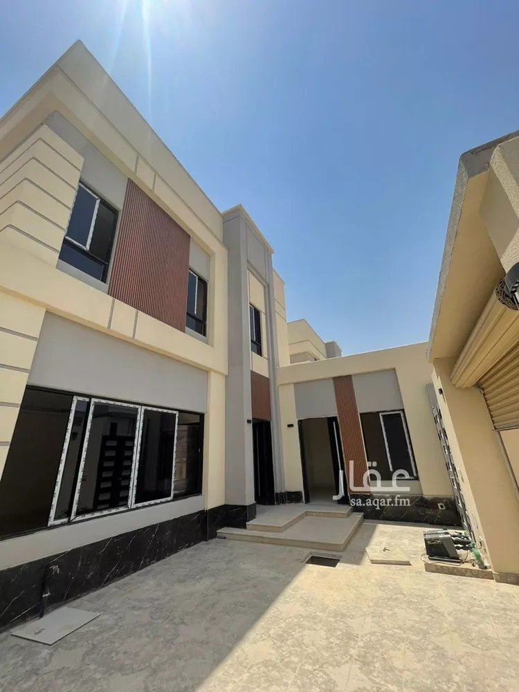 Villa for Rent in Riyadh Al Janadriyah
