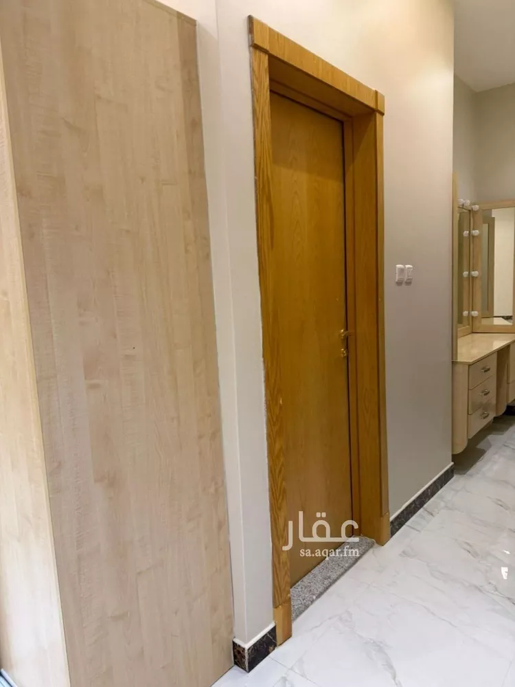 فيلا للإيجار في شارع عقرباء 228, حي الجنادرية, مدينة الرياض, منطقة الرياض 16