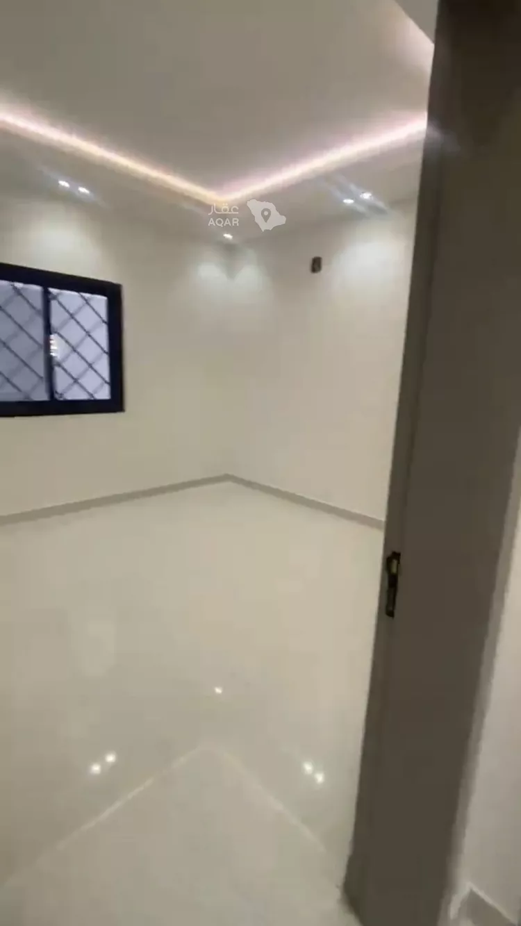 فيلا للإيجار في شارع القنا, حي بدر, مدينة الرياض, منطقة الرياض 5