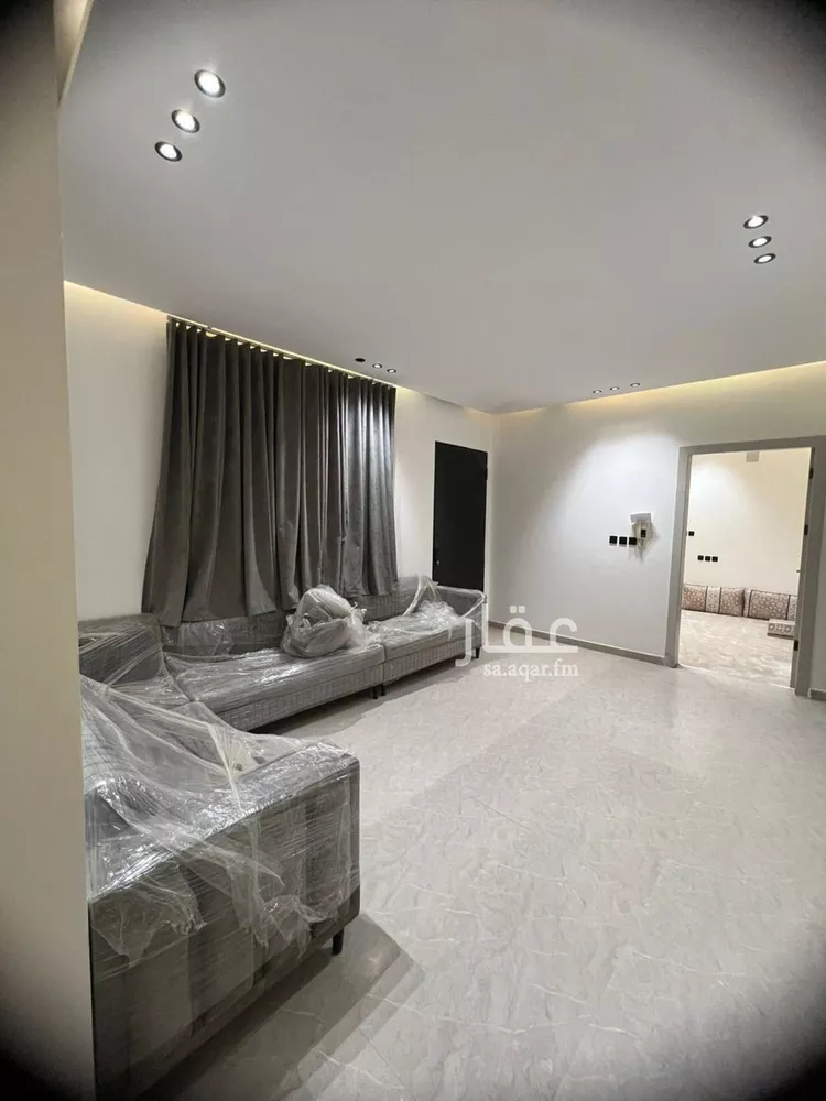 فيلا للإيجار في شارع عباس الجوهري, حي عكاظ, مدينة الرياض, منطقة الرياض صورة 2