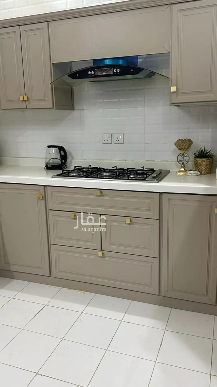 فيلا للإيجار في شارع السخاء, حي بدر, مدينة الرياض, منطقة الرياض صورة 5