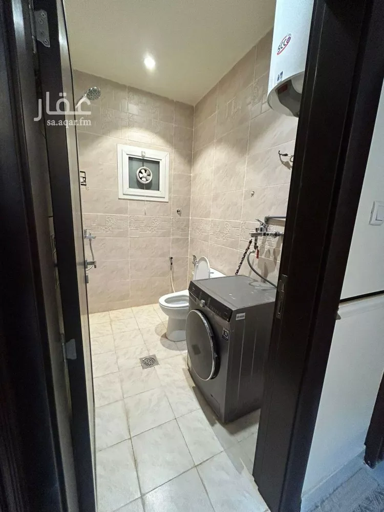 شقة للإيجار في شارع المقاماتي, حي الحمراء, مدينة الرياض, منطقة الرياض صورة 3