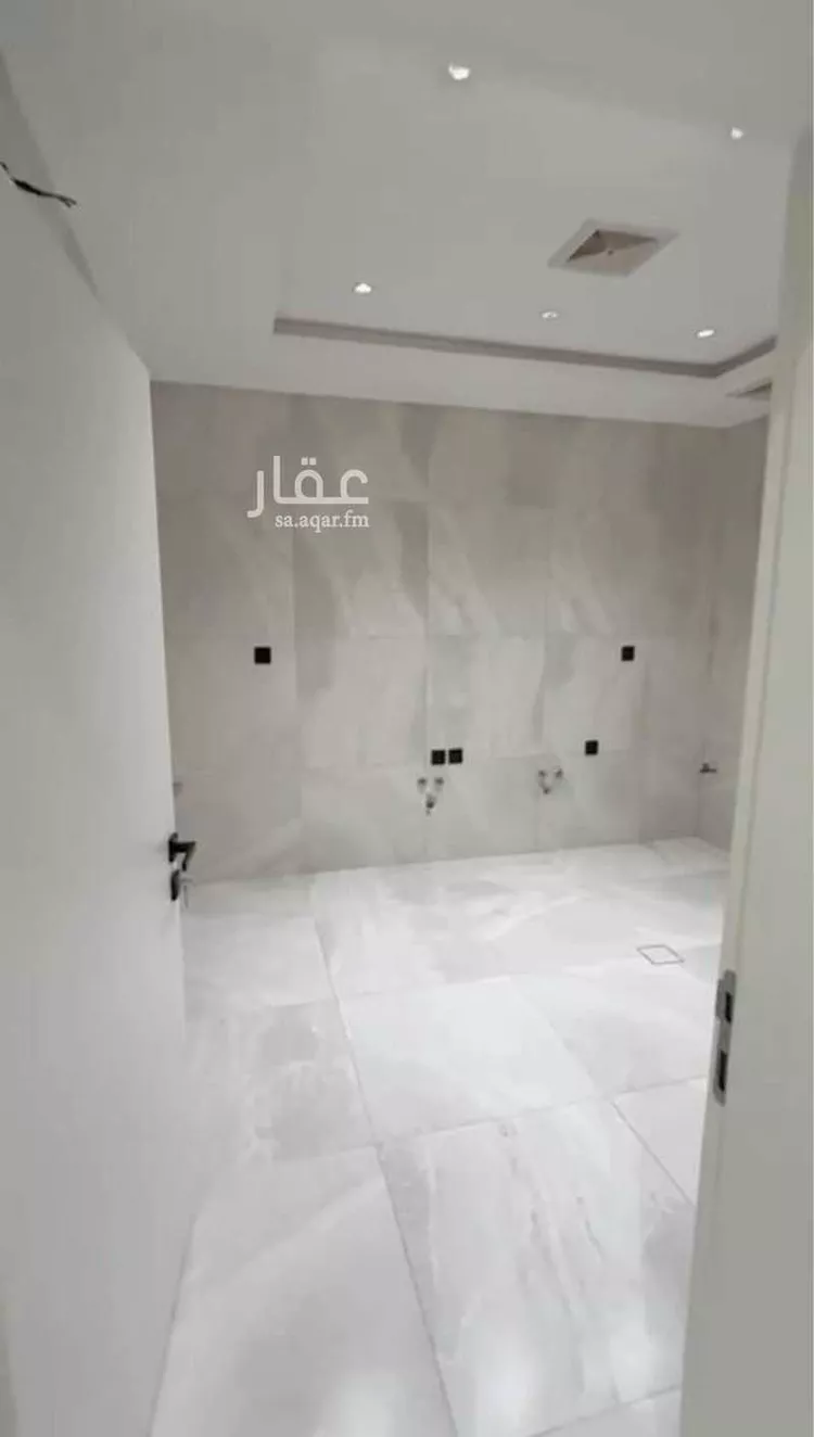 شقة للبيع في شارع أحمد بن محمد الحاوي, حي الواحة, مدينة جدة, منطقة مكة المكرمة 1 صورة
