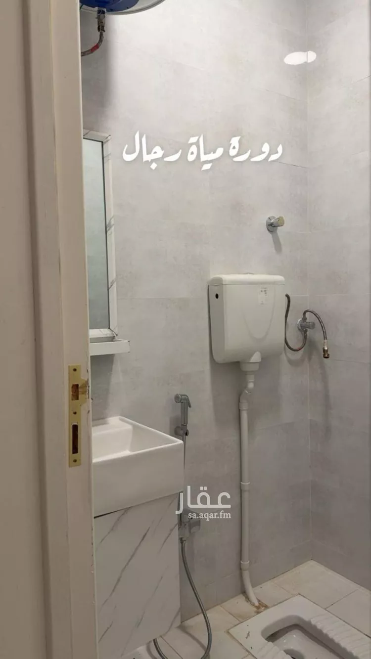 دور للإيجار في شارع زبن بن عمير, حي إشبيلية, مدينة الرياض, منطقة الرياض صورة 3